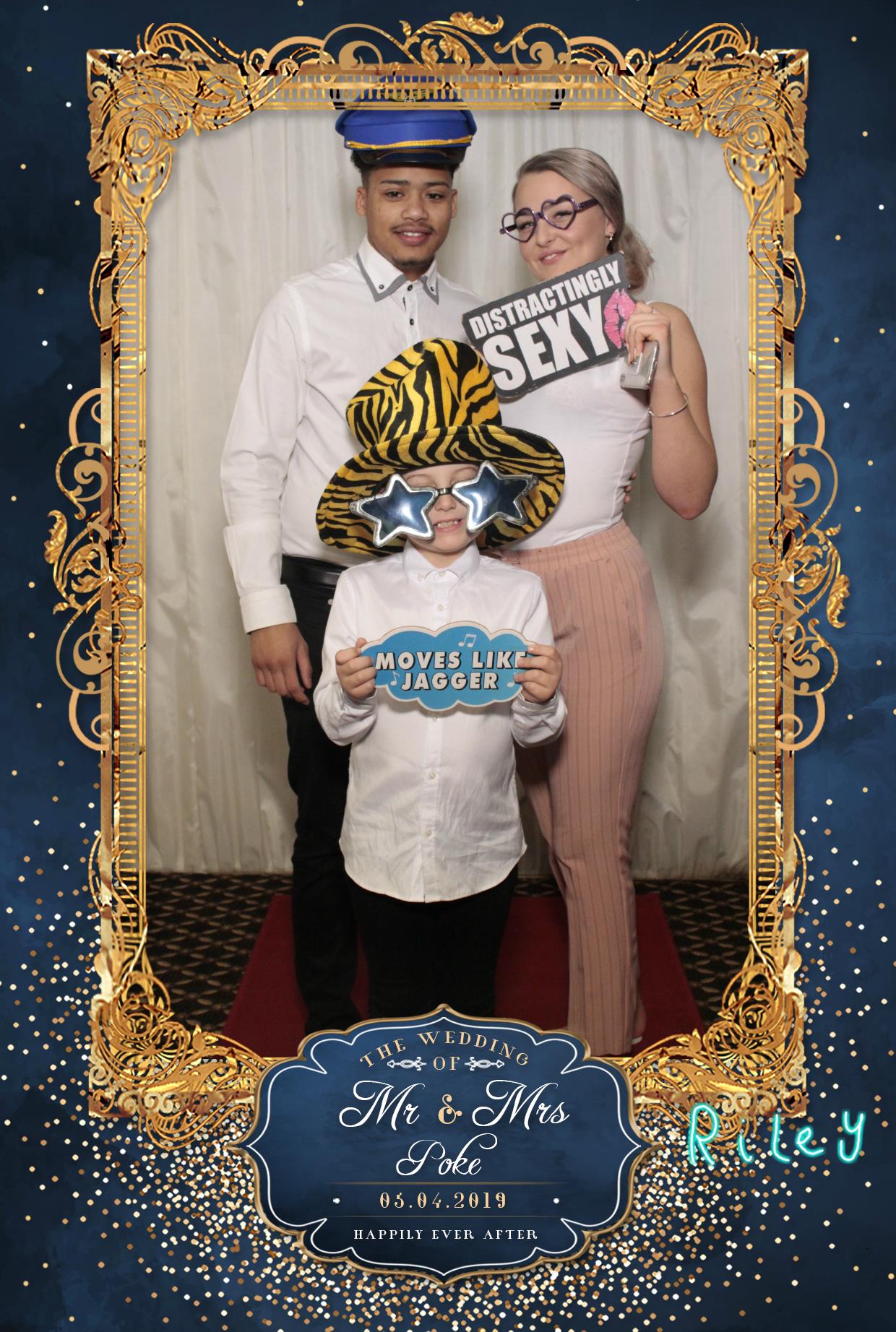 Mr & Mrs Poke | View more photos from the event at gallery.myphotoboothexperience.co.uk/u/MyPhotoBoothExperienceLtd/Mr-Mrs-Poke